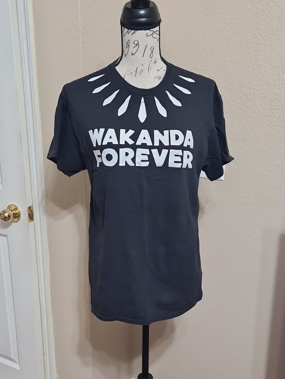 Wakanda Forever Black Graphic Tee